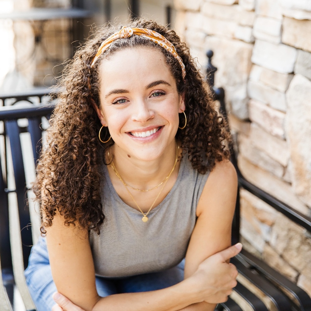 Meet your Posher, Claire